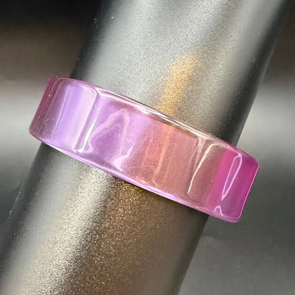 Square Bangle Bracelet Size 8.25 Purple Acrylic Chunky Retro Statement